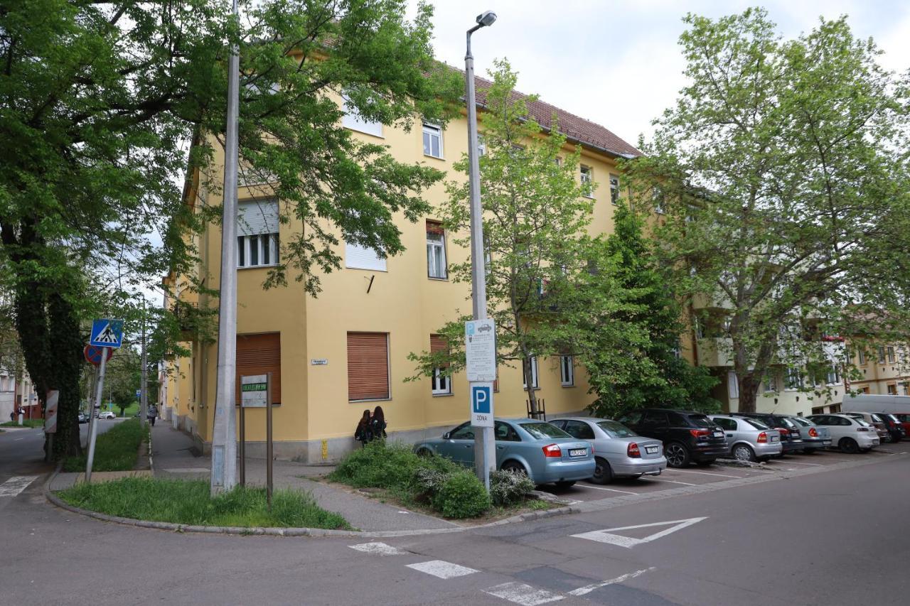 Vito Apartman Eger Exterior foto