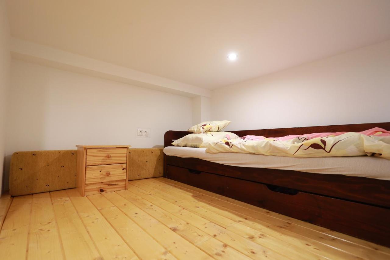 Vito Apartman Eger Exterior foto
