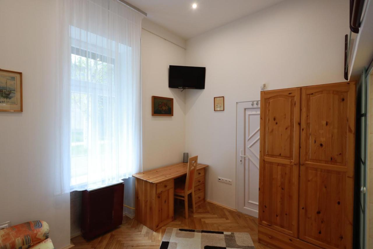 Vito Apartman Eger Exterior foto